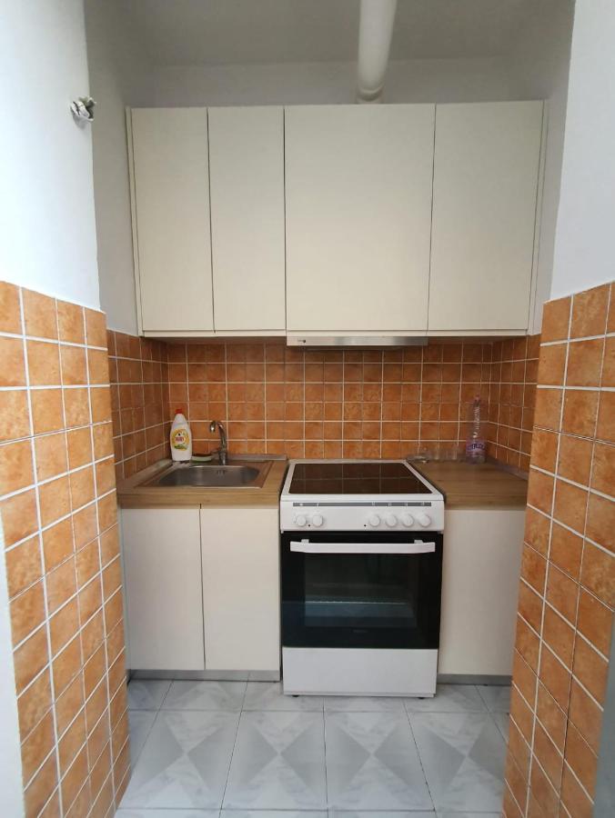 Heris'S Apartment Tiranë Ngoại thất bức ảnh